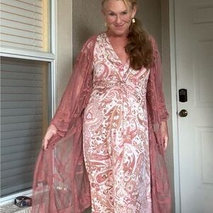 LC Lauren Conrad Mauve Lace Kimono